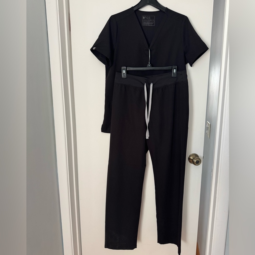 Figs Black Loungewear Set Relaxed Fit Casual